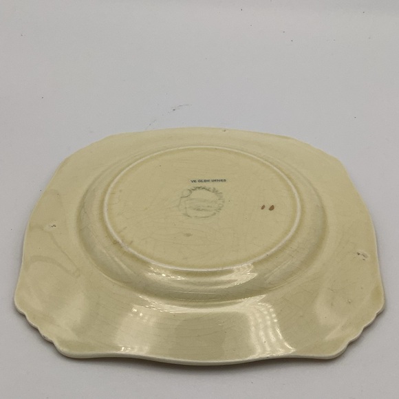 Vintage Royal Winton “Ye Olde Innes”  6” Square Plate - Picture 7 of 9